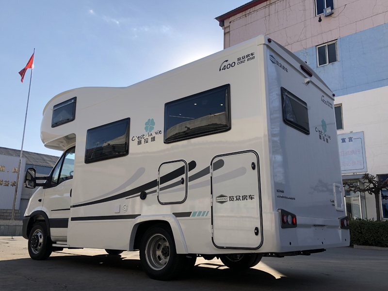 舒適、空間、安全，樣樣具備的房車